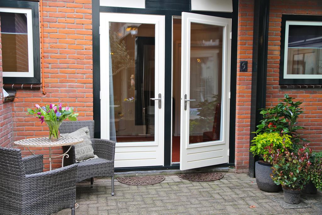 Hofje Van Maas Zandvoort Rom bilde